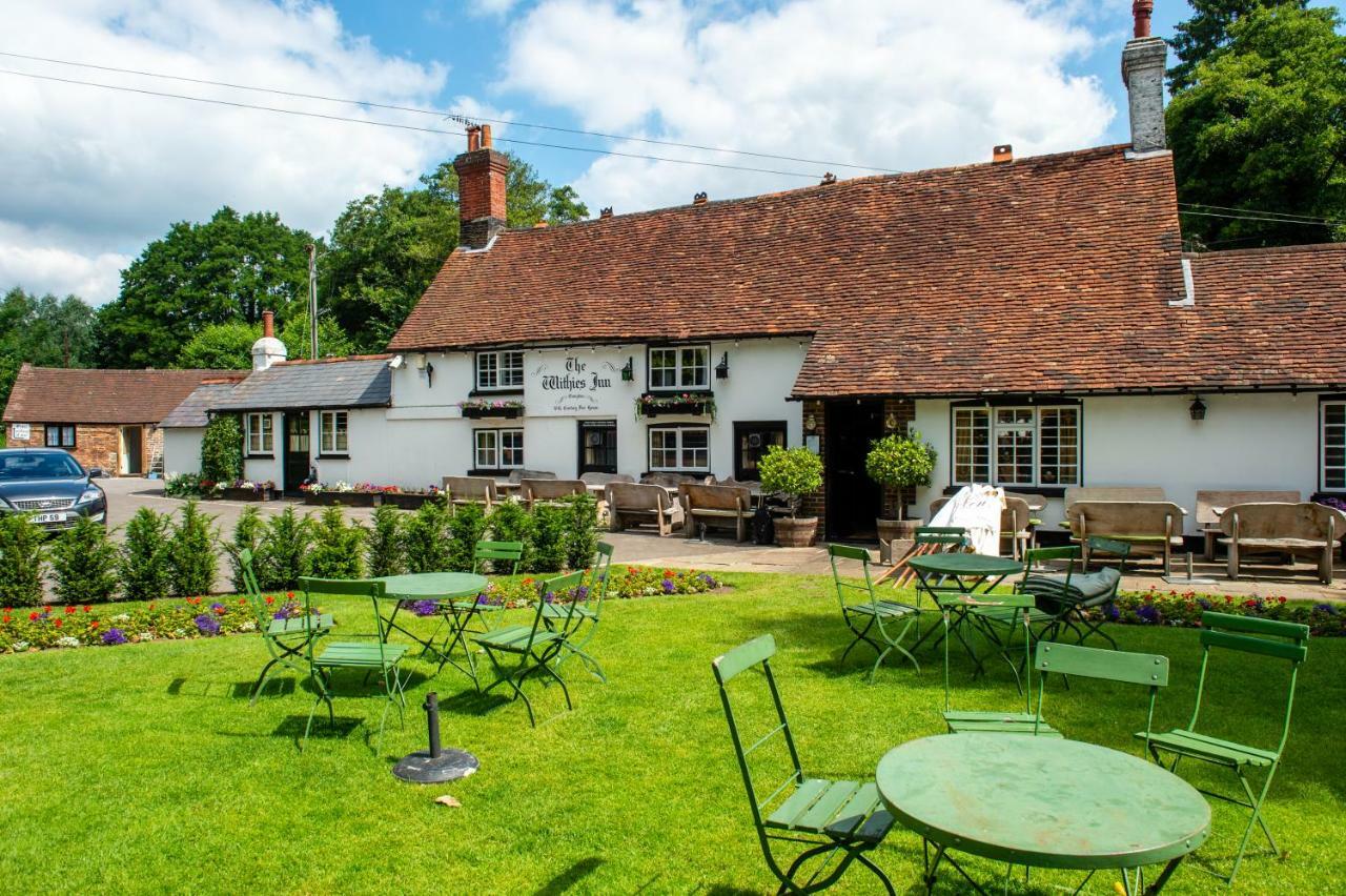 The Withies Inn กอดัลมิง ภายนอก รูปภาพ