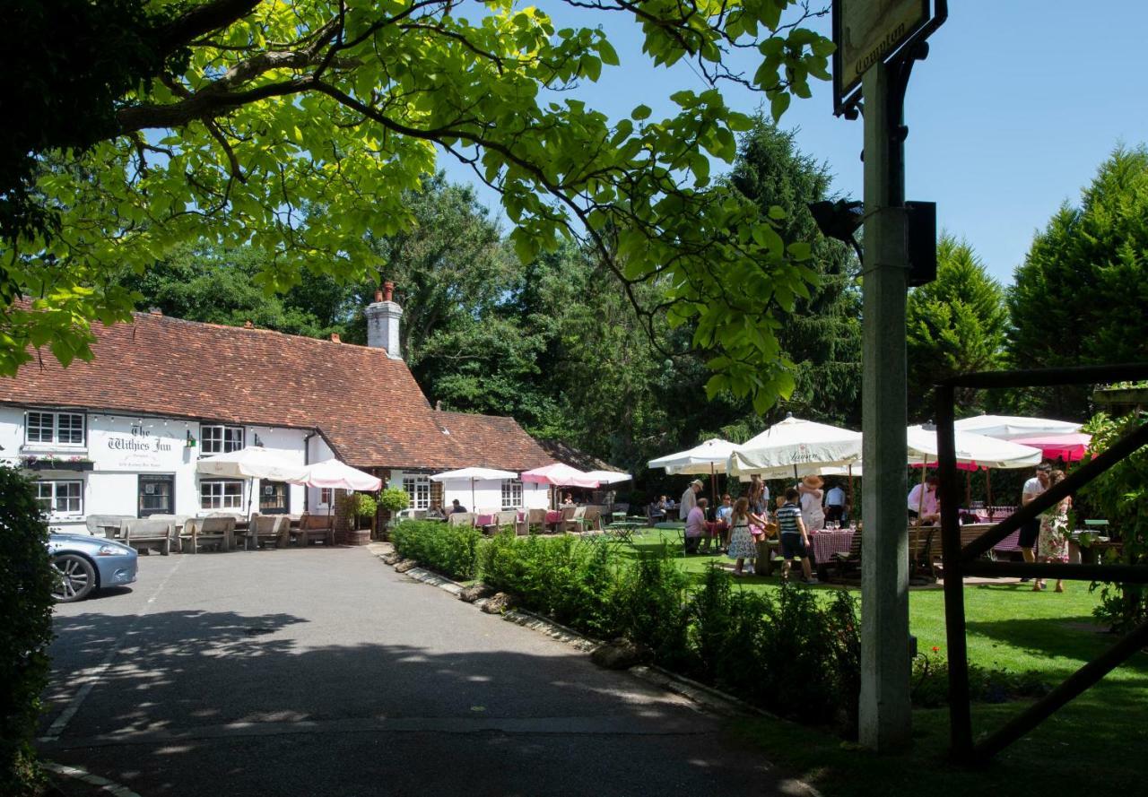 The Withies Inn กอดัลมิง ภายนอก รูปภาพ